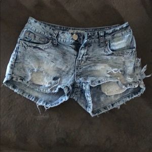 Daytrip Scorpio distressed shorts